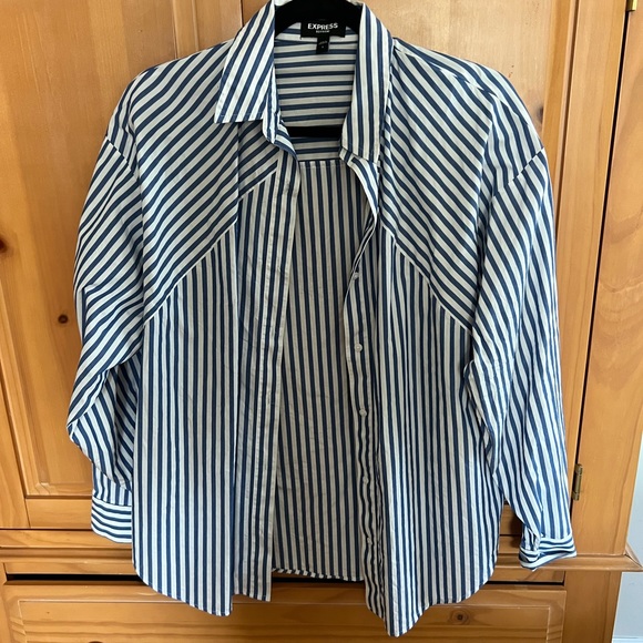 NWOT Express Bodyfriend Striped Button Down Shirt - Picture 3 of 7
